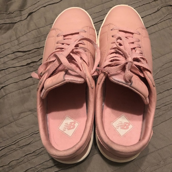 Classic soft pink sneaker! - Picture 2 of 7